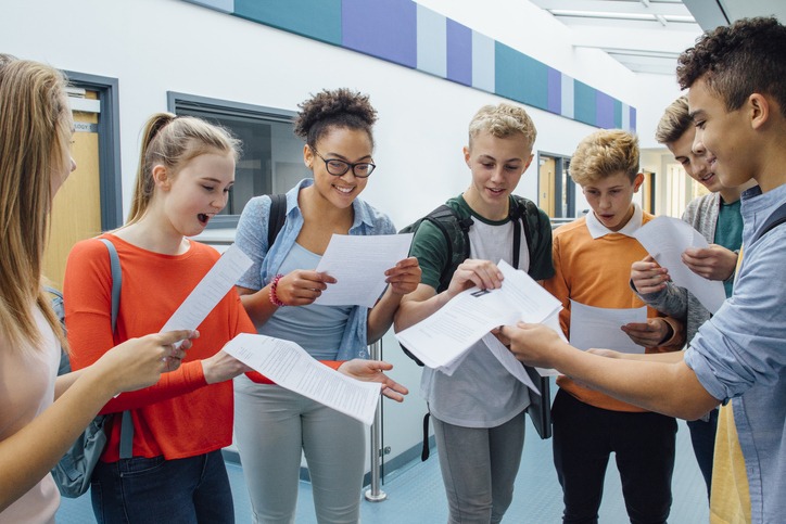 GCSE and A-level grades to fall to pre-Covid levels in England - BBC News